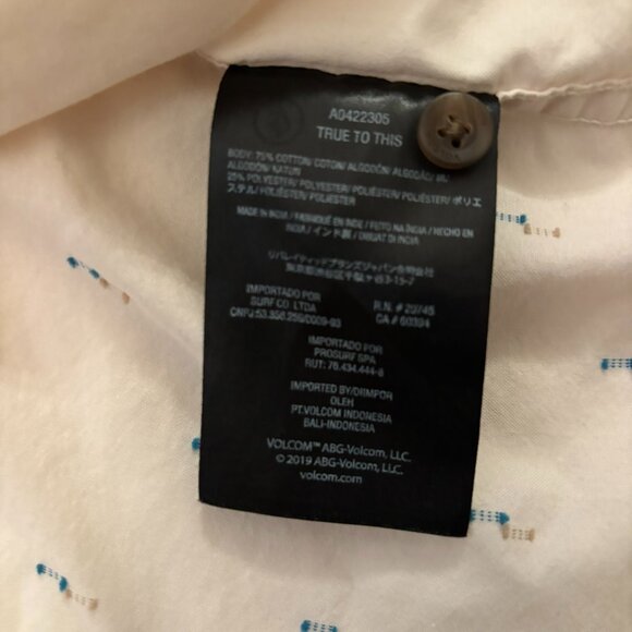 Volcom Men’s Short Sleeved, Button Down Shirt, Cream, Size Medium - Picture 2 of 8